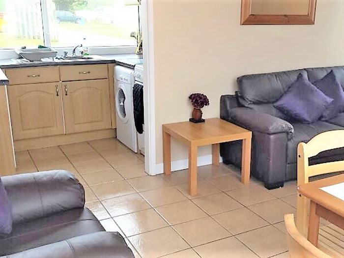 Three bedroom bungalow a few metres from the waterfront at Carmarthen