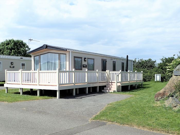 Brand new holiday home on Mullion Holiday Park in Cornwall