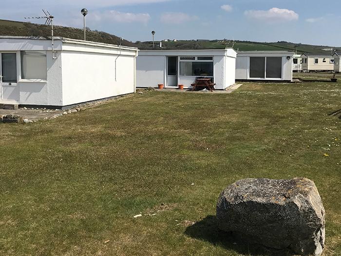 Privately owned holiday chalet to let on Carmarthen Bay Holiday Park