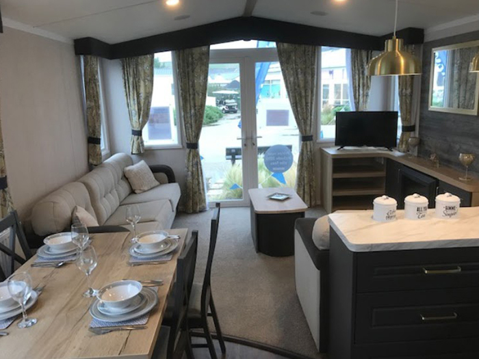 3 bedroom, 8 berth holiday home for hire on Haven’s Greenacres Holiday