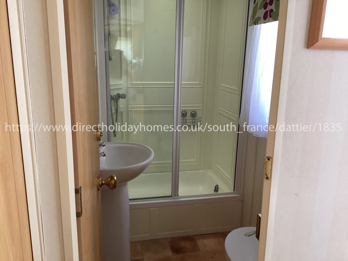 to our superb 2 bedroom, 2 bathroom mobile home on the