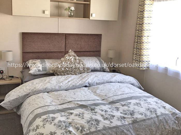 Three bedroom, double glazed and central hetaed caravan on Oakdene